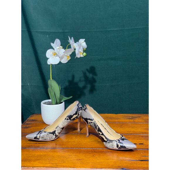 Vintage Coach Nala Graphic Animal Snake Print Slip on Pumps size 7.5B - Picture 5 of 8